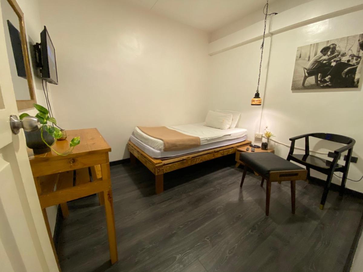 Cog Bnb Lubao -100 Mbps Wifi Екстер'єр фото